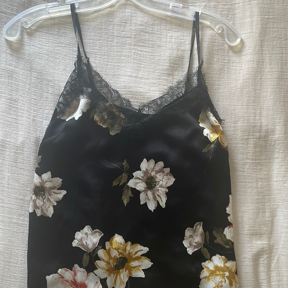 Dynamite Floral Tank